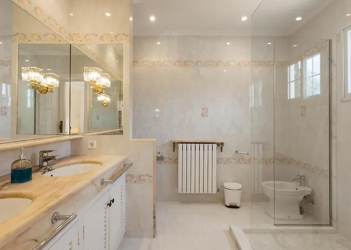 Pandora カントリーハウス